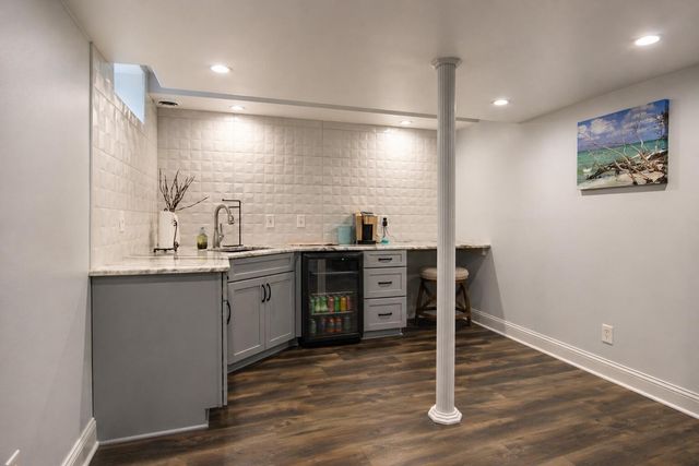 116 N Ashton Lane, Valparaiso, IN 46385