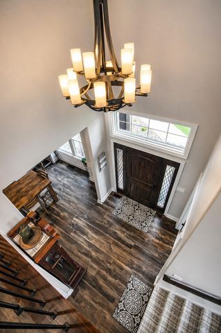 116 N Ashton Lane, Valparaiso, IN 46385