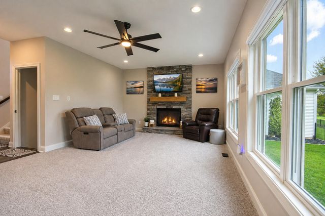 116 N Ashton Lane, Valparaiso, IN 46385