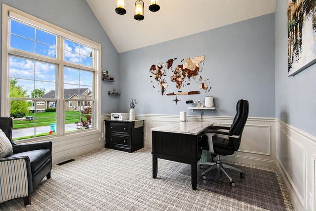 116 N Ashton Lane, Valparaiso, IN 46385