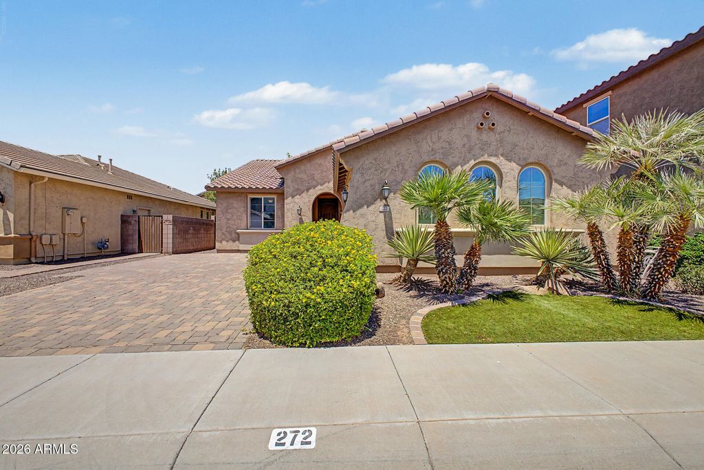 272 E GLACIER Drive, Chandler, AZ 85249 — photo 3
