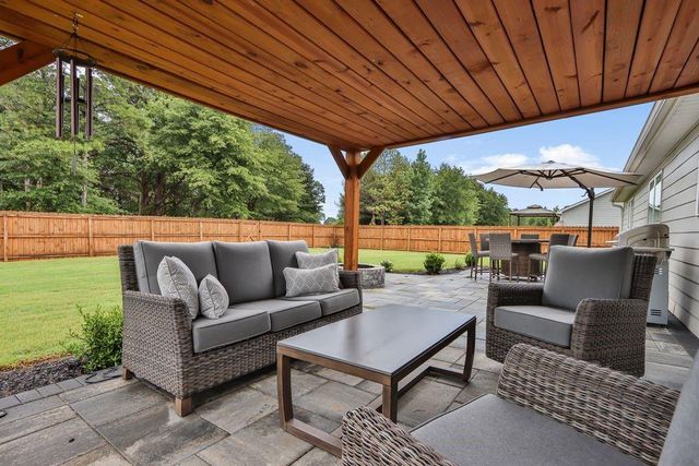 197 Hummingbird Lane, Statham, GA 30666