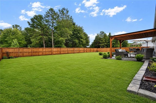 197 Hummingbird Lane, Statham, GA 30666