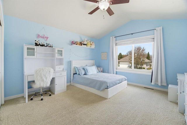 4025 PONCE DE LEON BOULEVARD, Oneida, WI 54155