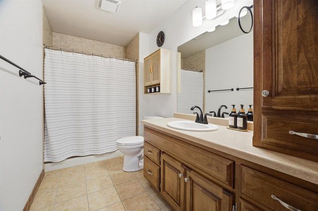 4025 PONCE DE LEON BOULEVARD, Oneida, WI 54155