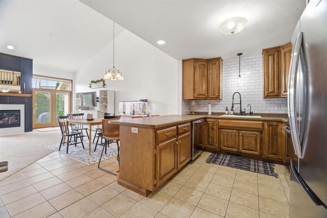 4025 PONCE DE LEON BOULEVARD, Oneida, WI 54155