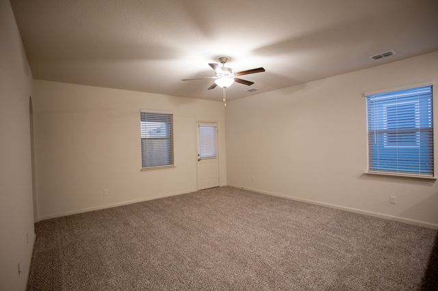 13808 Musselshell Drive, Ponder, TX 76259