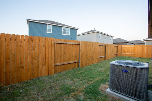 13808 Musselshell Drive, Ponder, TX 76259