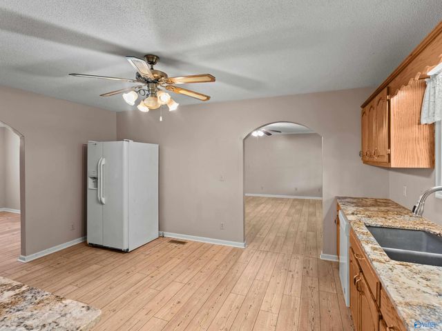 288 Cardessa Lane, Grant, AL 35747