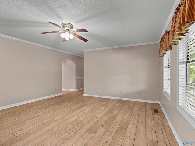 288 Cardessa Lane, Grant, AL 35747