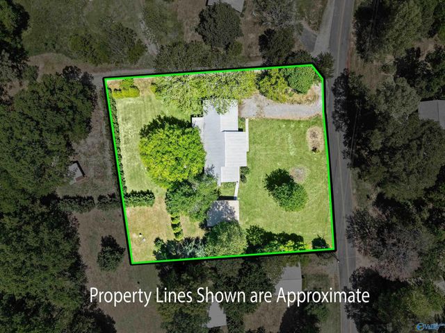 288 Cardessa Lane, Grant, AL 35747