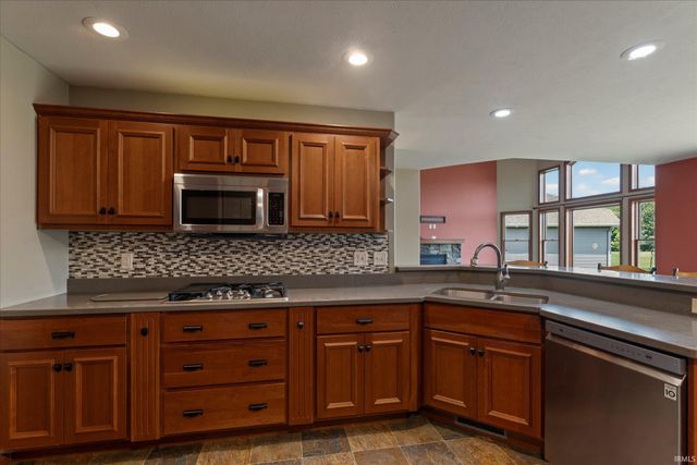 21118 Terrace Trail, New Paris, IN 46553