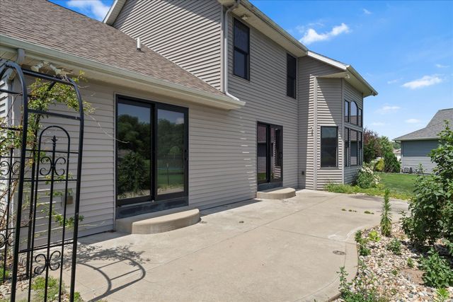 21118 Terrace Trail, New Paris, IN 46553