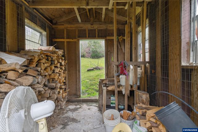 20284 El Romar Dr NE Dr, Scotts Mills, OR 97375