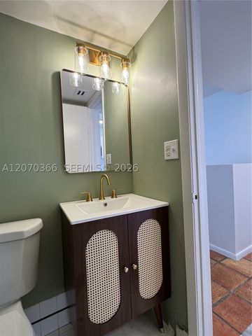 1460 Ocean Dr 208, Miami Beach, FL 33139