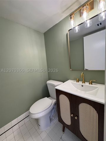 1460 Ocean Dr 208, Miami Beach, FL 33139