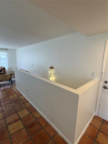 1460 Ocean Dr 208, Miami Beach, FL 33139