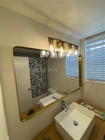 1460 Ocean Dr 208, Miami Beach, FL 33139
