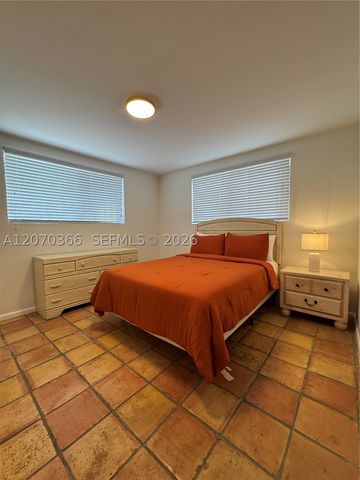 1460 Ocean Dr 208, Miami Beach, FL 33139