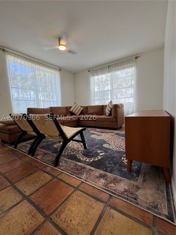 1460 Ocean Dr 208, Miami Beach, FL 33139
