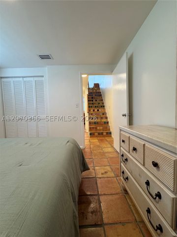 1460 Ocean Dr 208, Miami Beach, FL 33139