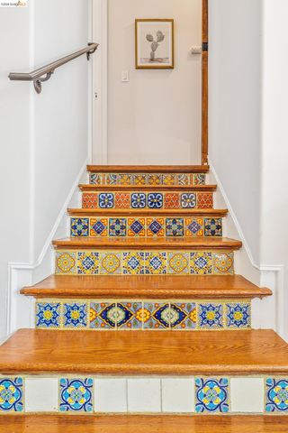 4624 Steele St, Oakland, CA 94619