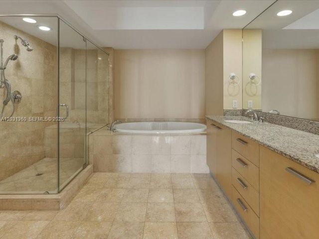 1800 S Ocean Drive 3101, Hallandale Beach, FL 33009