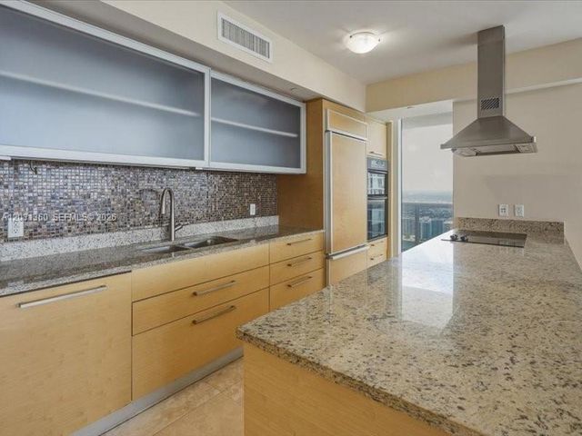 1800 S Ocean Drive 3101, Hallandale Beach, FL 33009