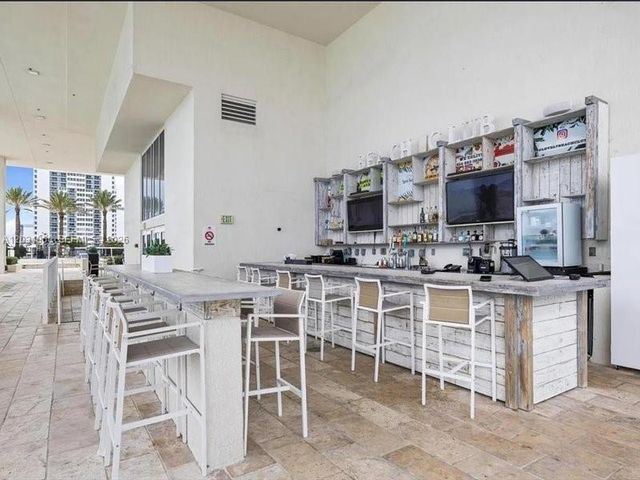 1800 S Ocean Drive 3101, Hallandale Beach, FL 33009
