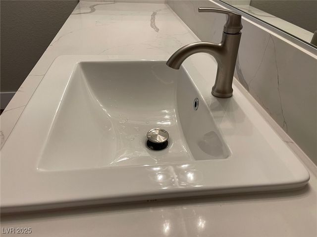 6650 West Warm Springs Road 2158, Las Vegas, NV 89118