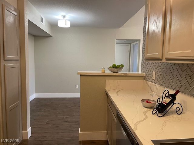 6650 West Warm Springs Road 2158, Las Vegas, NV 89118