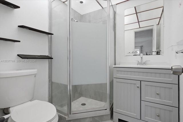 3071 NW 47th Terrace 227, Lauderdale Lakes, FL 33313