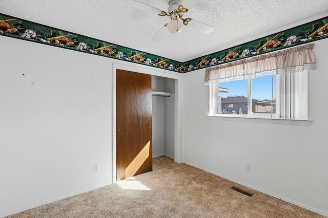 12209 S Phoenix Avenue NE, Albuquerque, NM 87112