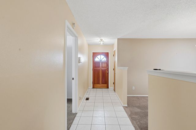 12209 S Phoenix Avenue NE, Albuquerque, NM 87112