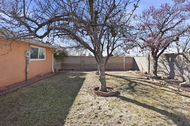 12209 S Phoenix Avenue NE, Albuquerque, NM 87112