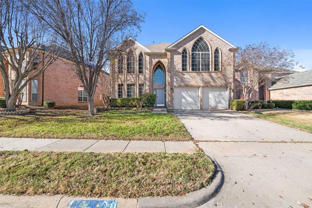 211 Nutmeg Lane, Euless, TX 76039