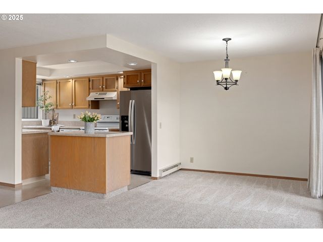 5801 Ne VOYAGE Ave 21, Lincoln City, OR 97367