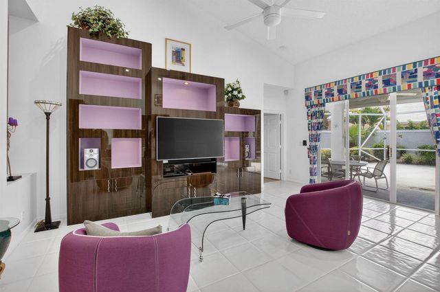 8223 Horseshoe Bay Road, Boynton Beach, FL 33472