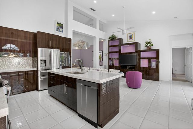 8223 Horseshoe Bay Road, Boynton Beach, FL 33472