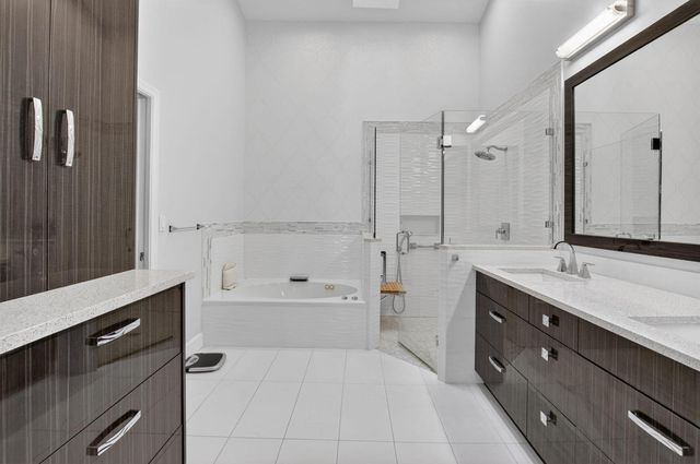 8223 Horseshoe Bay Road, Boynton Beach, FL 33472