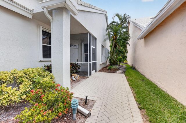 8223 Horseshoe Bay Road, Boynton Beach, FL 33472