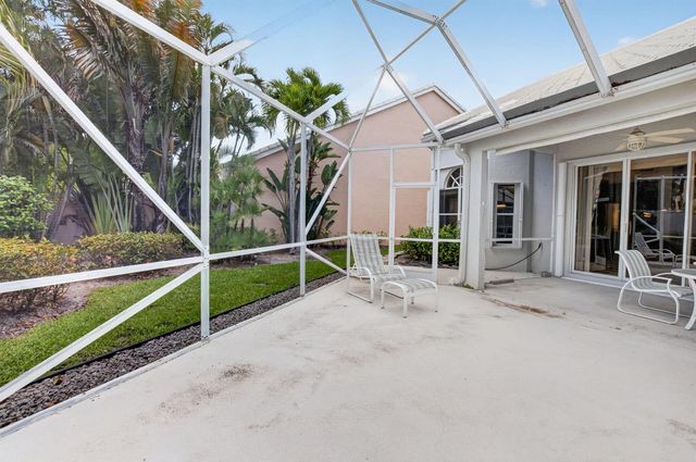 8223 Horseshoe Bay Road, Boynton Beach, FL 33472