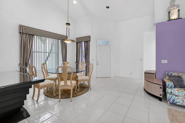8223 Horseshoe Bay Road, Boynton Beach, FL 33472