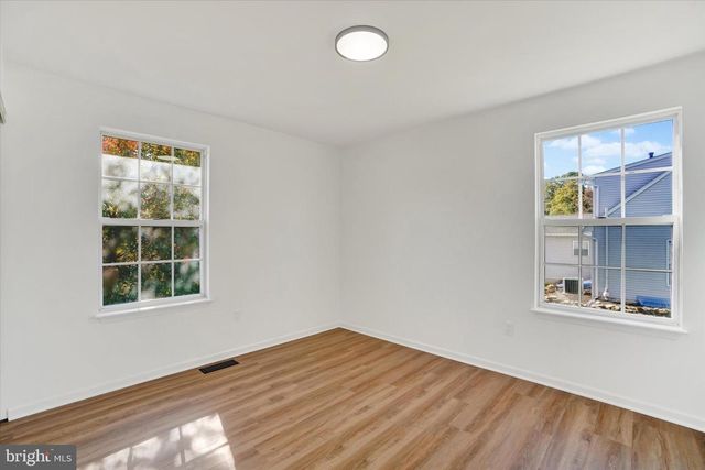 120 CHARLES AVE, Stewartstown, PA 17363