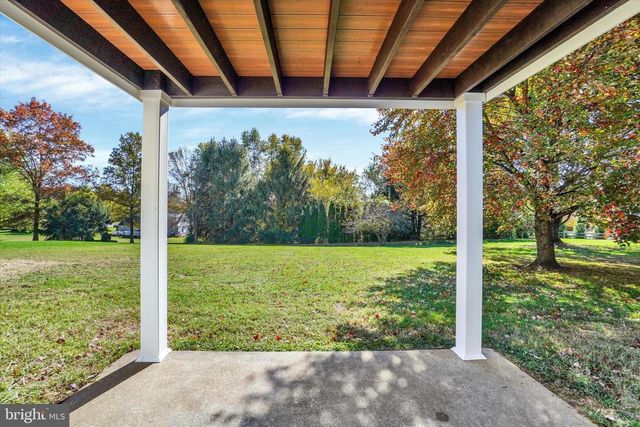 120 CHARLES AVE, Stewartstown, PA 17363