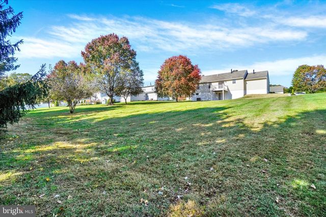 120 CHARLES AVE, Stewartstown, PA 17363