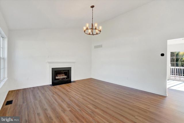 120 CHARLES AVE, Stewartstown, PA 17363