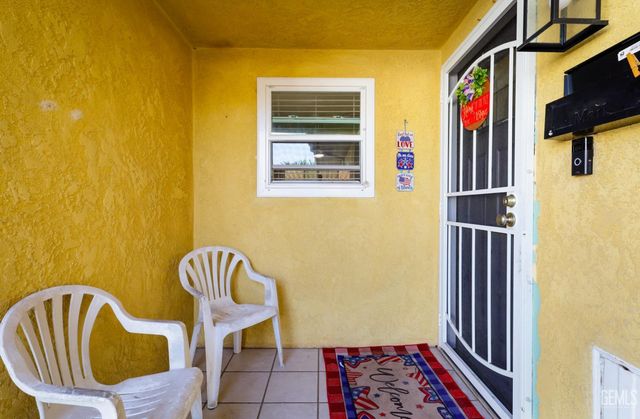 901 Monna Avenue, Bakersfield, CA 93308