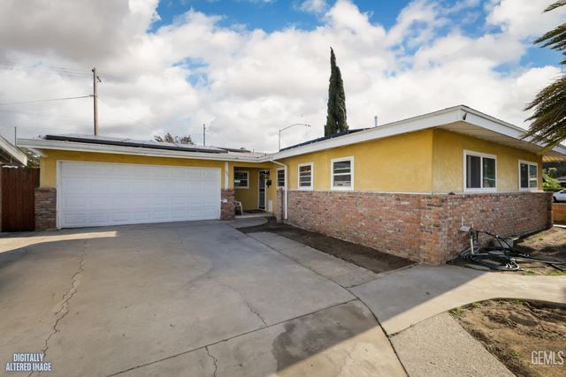 901 Monna Avenue, Bakersfield, CA 93308