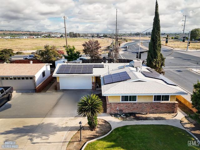 901 Monna Avenue, Bakersfield, CA 93308